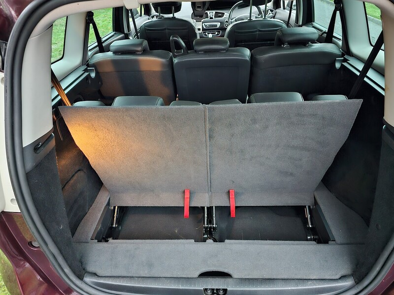 Used Renault Grand Scenic 2015 for sale - 76298535: Photo 37