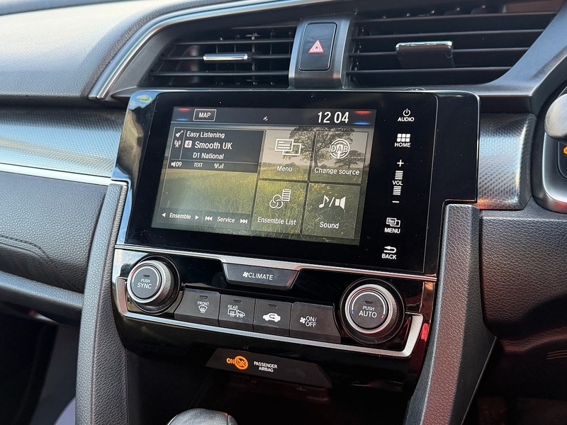 Used Honda Civic 2017 for sale - 77227904: Photo 30