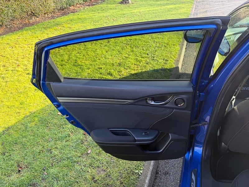 Used Honda Civic 2017 for sale - 77227904: Photo 35