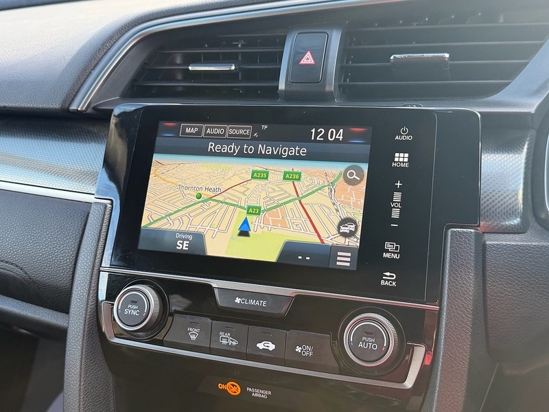 Used Honda Civic 2017 for sale - 77227904: Photo 47