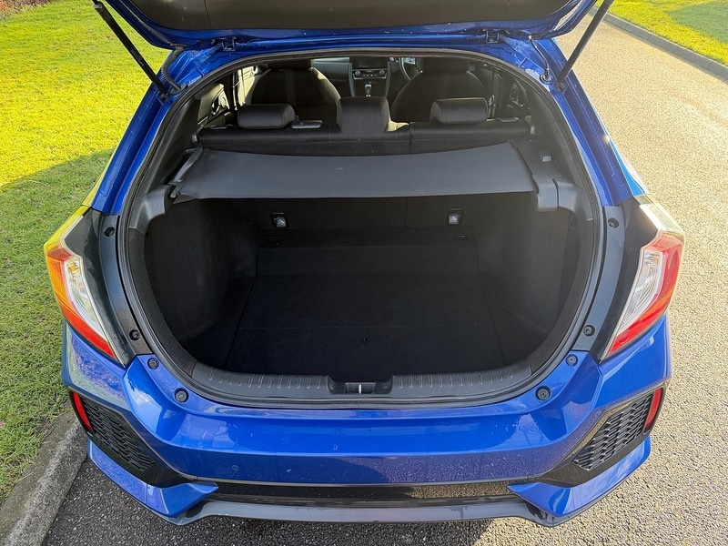 Used Honda Civic 2017 for sale - 77227904: Photo 6