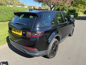 Used Land Rover Discovery Sport 2019 for sale - 78715954: Photo
