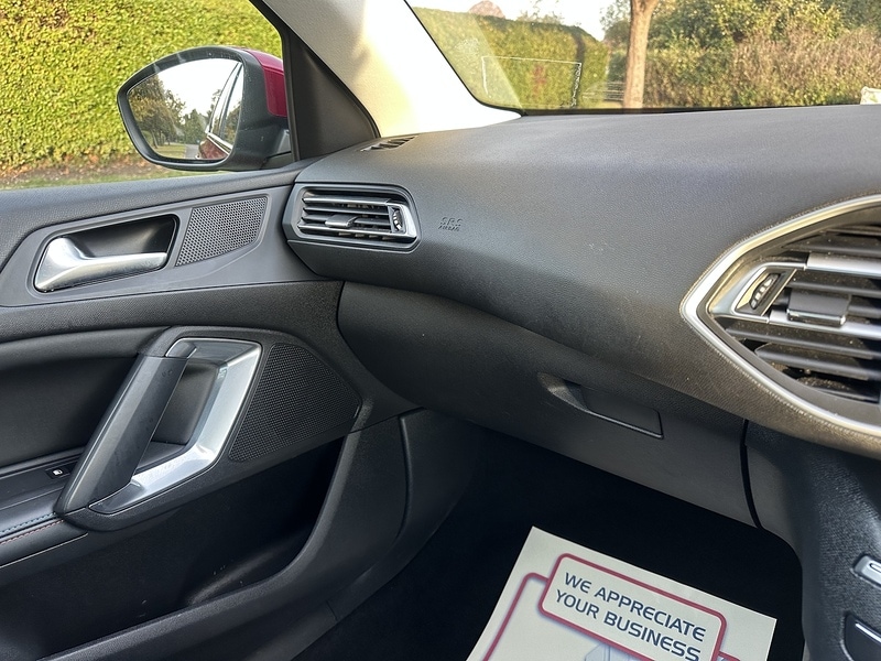 Used Peugeot 308 SW 2019 for sale - 76170178: Photo 36