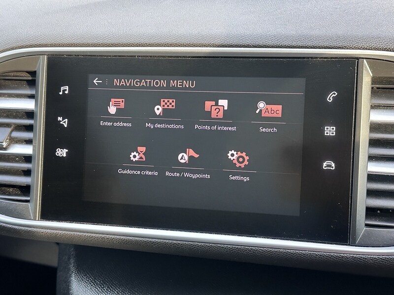 Used Peugeot 308 SW 2019 for sale - 76170178: Photo 43