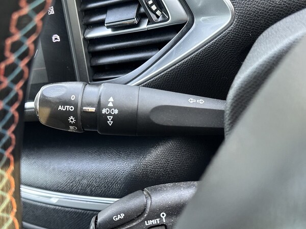 Used Peugeot 308 2019 for sale - 76170178: Photo 52