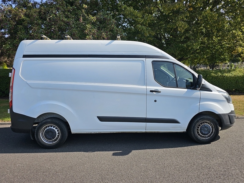 Used Ford Transit Custom 2017 for sale - 75556853: Photo 2