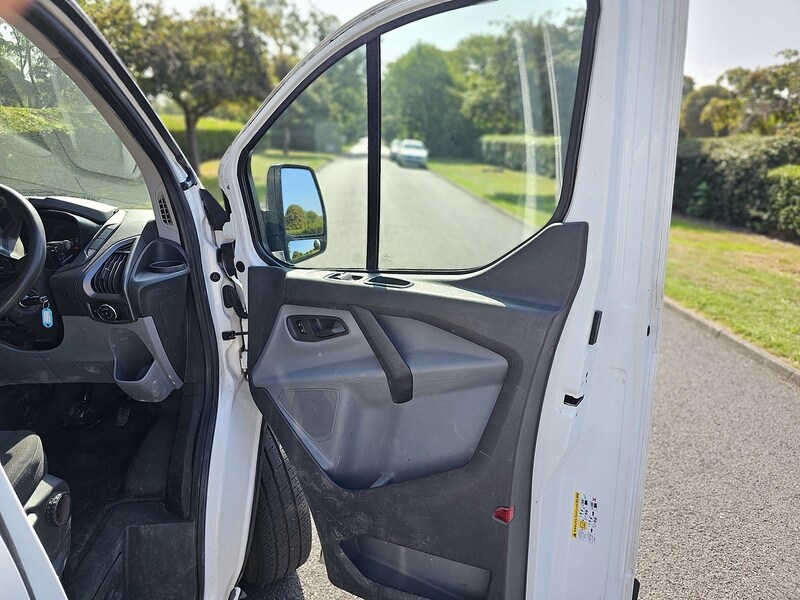 Used Ford Transit Custom 2017 for sale - 75556853: Photo 26