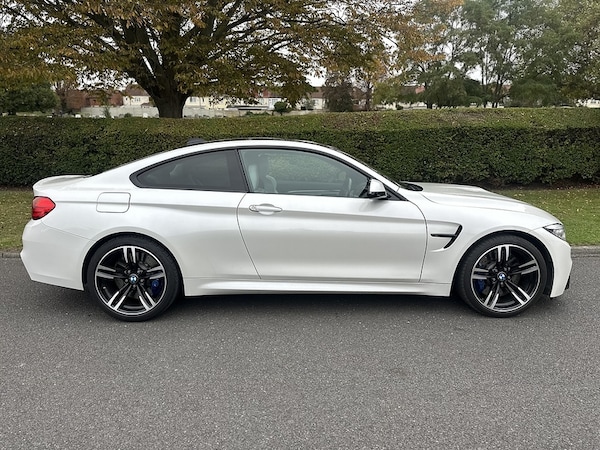 Used BMW M4 2016 for sale - 76242631: Photo 2