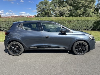 Used Renault Clio 2017 for sale - 75833151: Photo