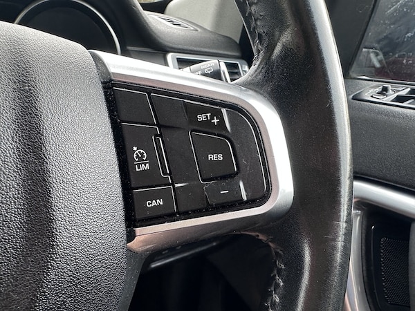 Used Land Rover Discovery Sport 2016 for sale - 76141963: Photo 36