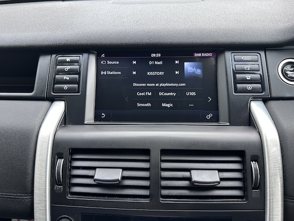 Used Land Rover Discovery Sport 2016 for sale - 76141963: Photo 44