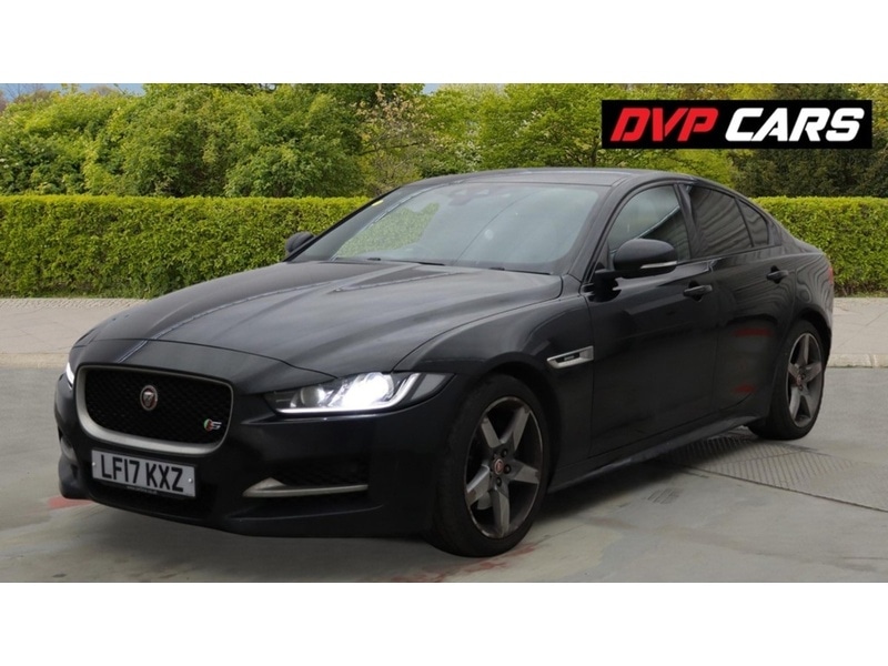 Used Jaguar XE 2017 for sale - 77635236: Photo 2