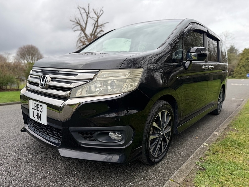 Used Honda Stepwagon 2026 for sale - 77616010: Photo 11