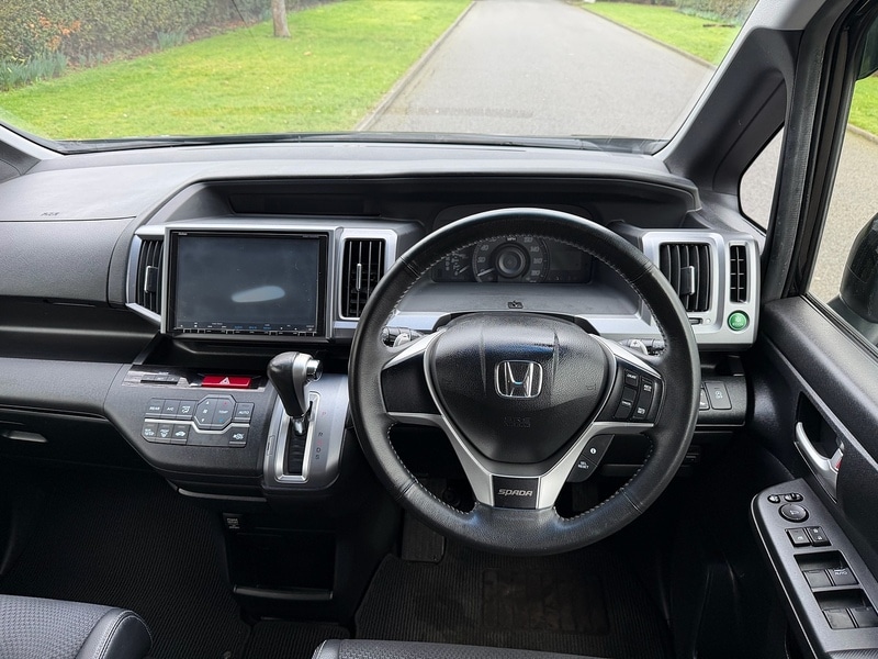 Used Honda Stepwagon 2026 for sale - 77616010: Photo 16