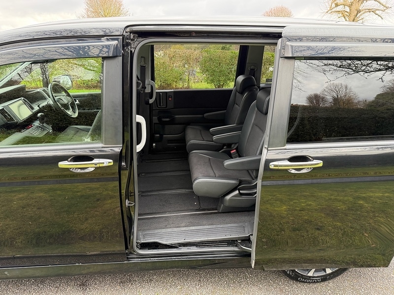 Used Honda Stepwagon 2026 for sale - 77616010: Photo 25