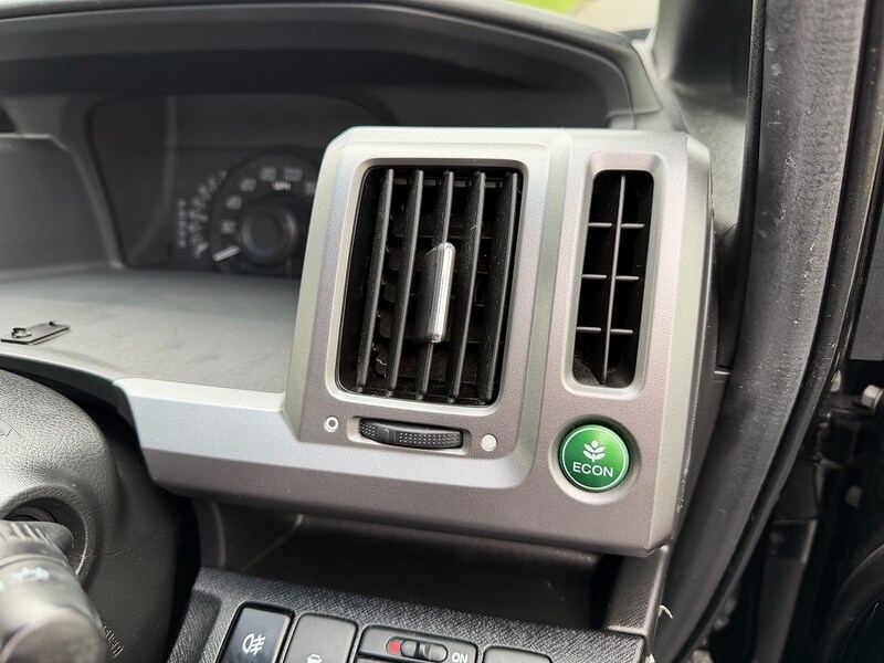 Used Honda Stepwagon 2026 for sale - 77616010: Photo 31