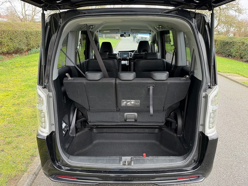 Used Honda Stepwagon 2026 for sale - 77616010: Photo 6