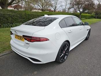 Used Jaguar XE 2020 for sale - 79709874: Photo