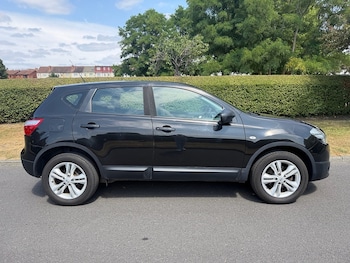 Used Nissan Qashqai 2013 for sale - 79257341: Photo