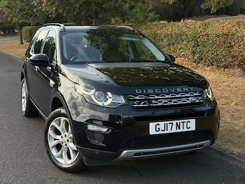 Used Land Rover Discovery Sport 2017 for sale - 79648413: Photo