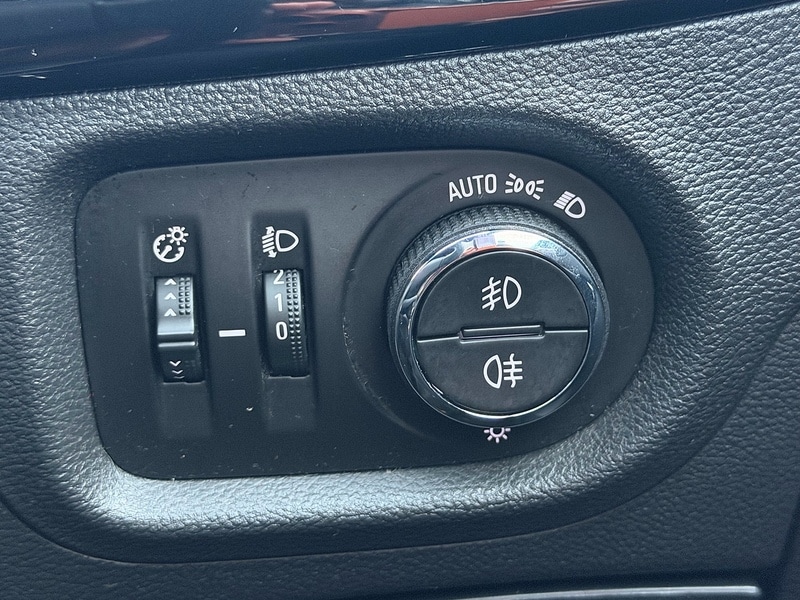 Used Vauxhall Astra 2016 for sale - 77032602: Photo 34