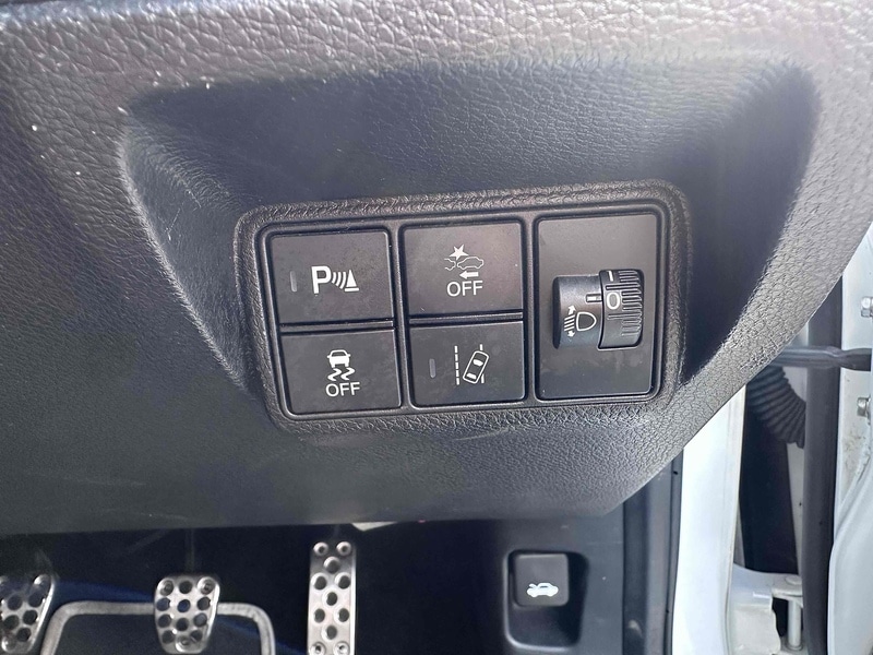 Used Honda Civic 2018 for sale - 76893049: Photo 24