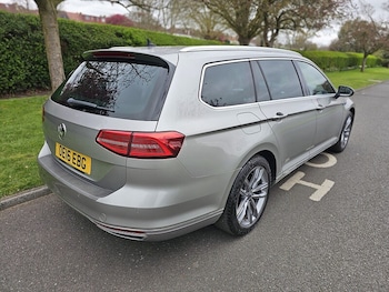 Used Volkswagen Passat 2016 for sale - 78003996: Photo