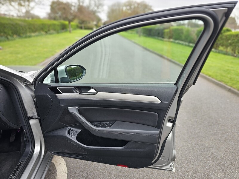 Used Volkswagen Passat 2016 for sale - 78003996: Photo 44