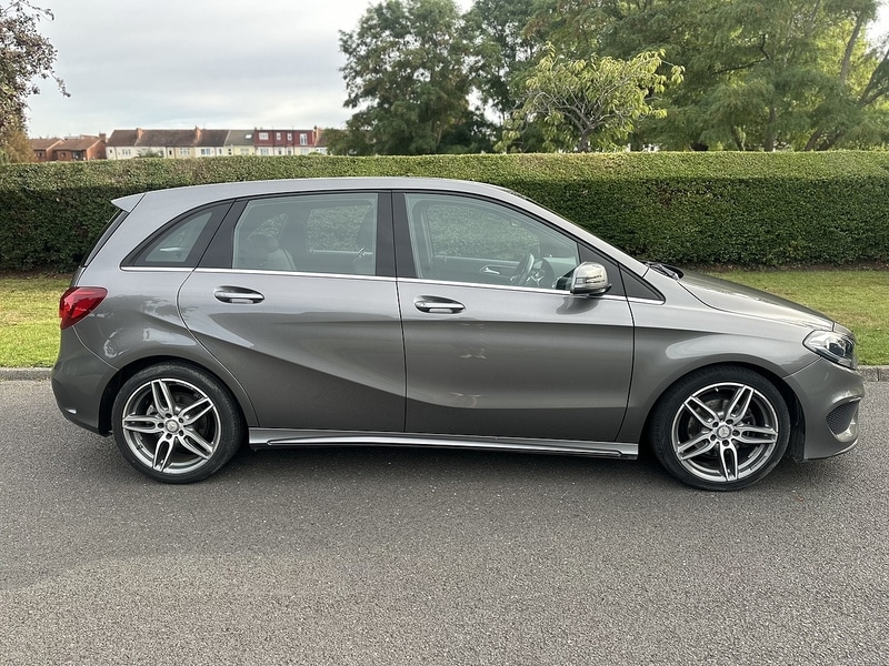 Used Mercedes-Benz B Class 2017 for sale - 76274458: Photo 2
