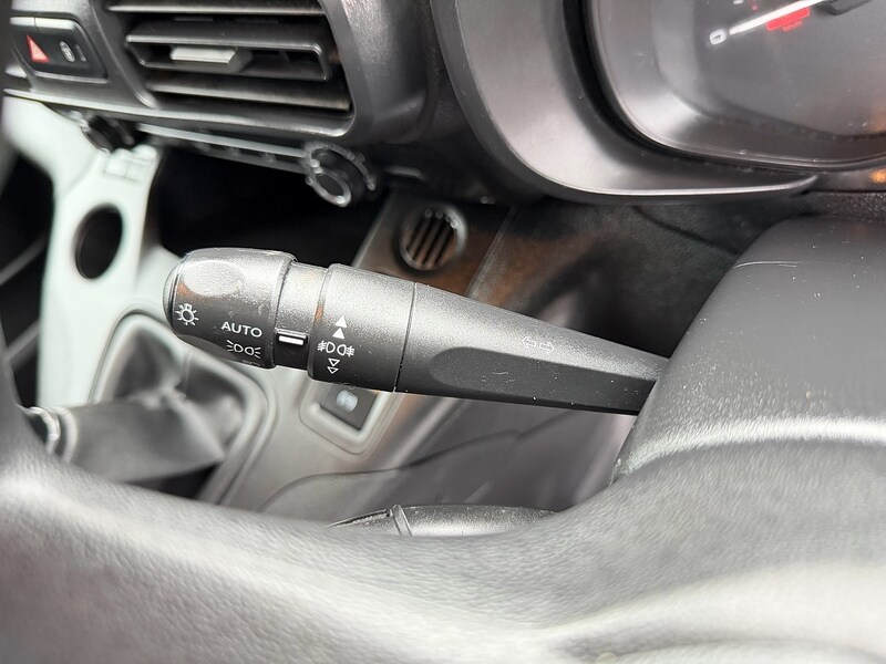 Used Citroen Berlingo for sale - 77568361: Photo 34