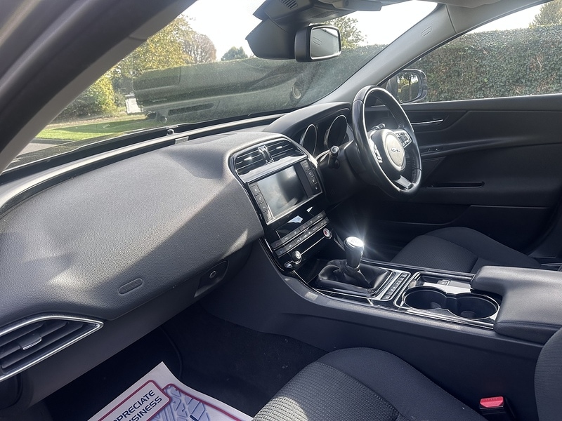 Used Jaguar XE 2017 for sale - 76100692: Photo 17