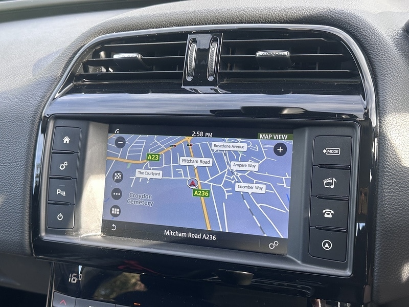 Used Jaguar XE 2017 for sale - 76100692: Photo 35