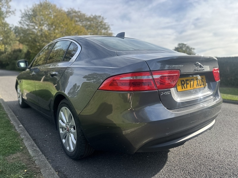 Used Jaguar XE 2017 for sale - 76100692: Photo 8
