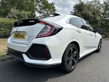 Used Honda Civic 2018 for sale - 75639251: Photo