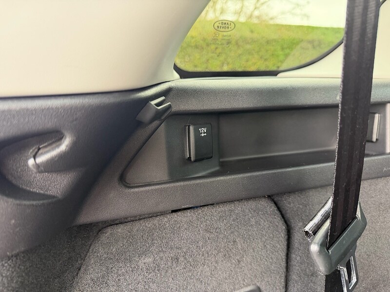 Used Land Rover Discovery Sport 2016 for sale - 77351164: Photo 45