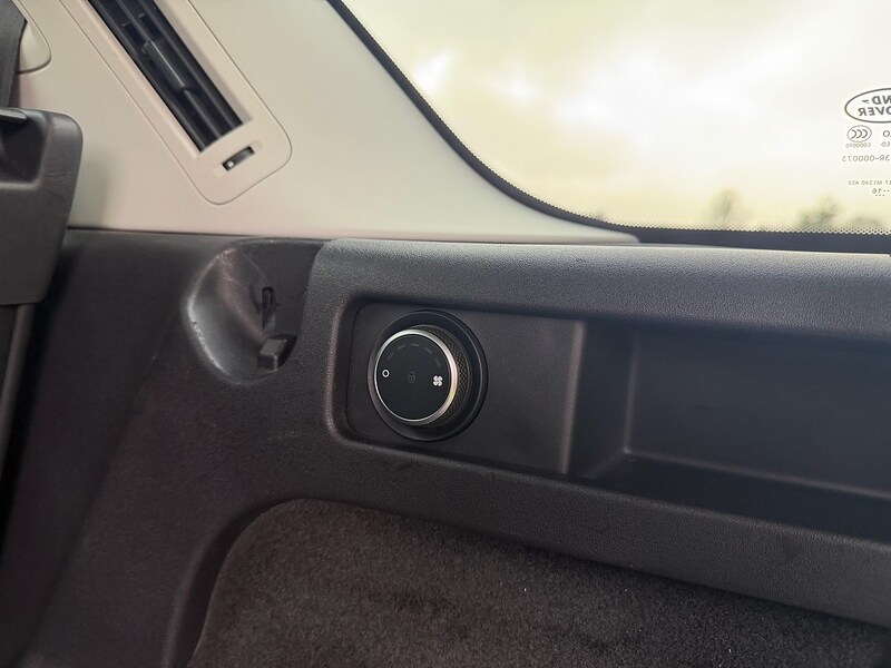 Used Land Rover Discovery Sport 2016 for sale - 77351164: Photo 46