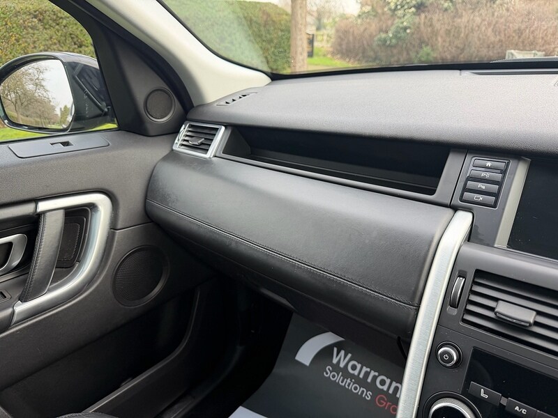 Used Land Rover Discovery Sport 2016 for sale - 77351164: Photo 51