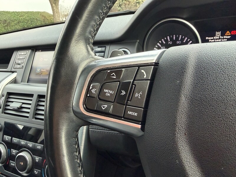 Used Land Rover Discovery Sport 2016 for sale - 77351164: Photo 59