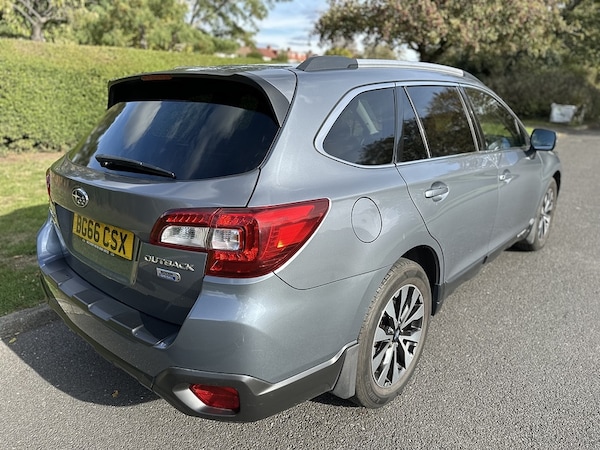 Used Subaru Outback 2016 for sale - 76197324: Photo 3