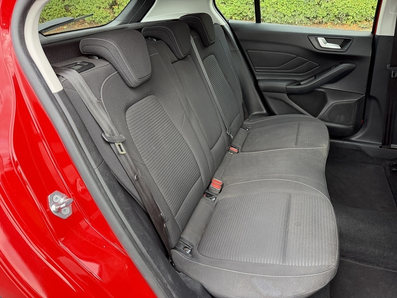 Used Ford Focus 2019 for sale - 76383138: Photo 20