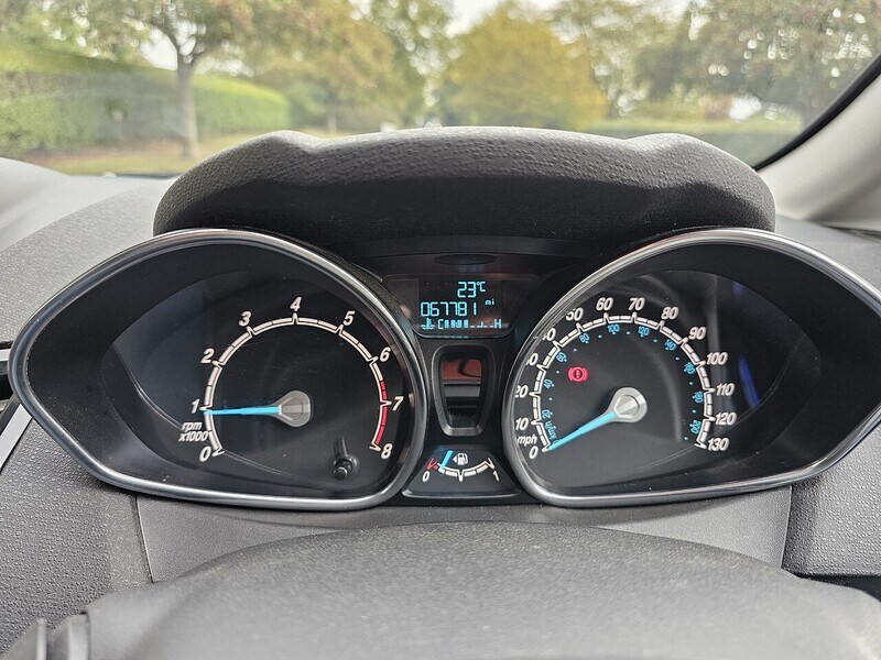 Used Ford Fiesta 2017 for sale - 76156363: Photo 10