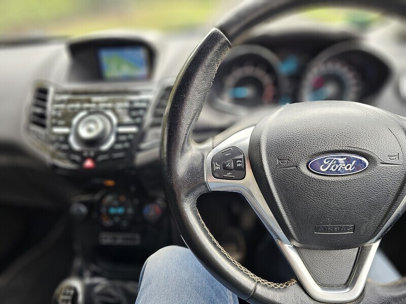 Used Ford Fiesta 2017 for sale - 76156363: Photo 11