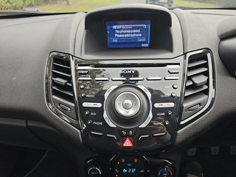 Used Ford Fiesta 2017 for sale - 76156363: Photo 17