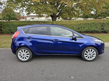 Used Ford Fiesta 2017 for sale - 76156363: Photo