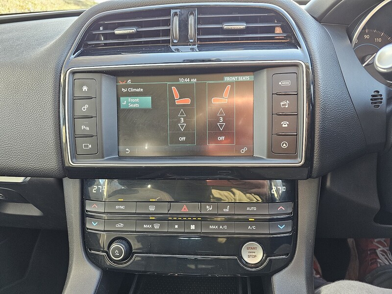 Used Jaguar F-Pace 2016 for sale - 76758758: Photo 14