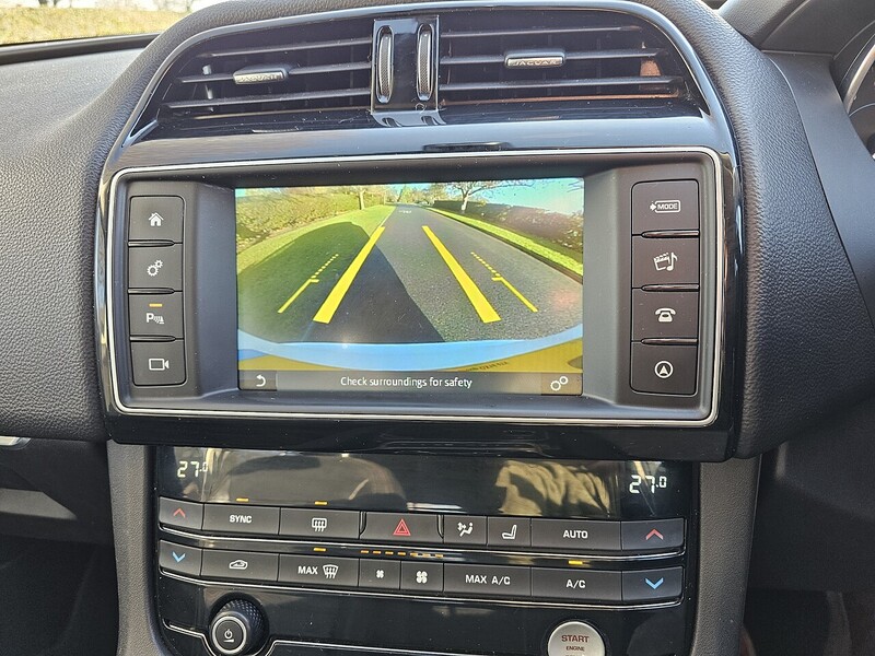 Used Jaguar F-Pace 2016 for sale - 76758758: Photo 18