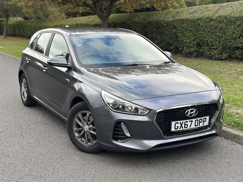 Used Hyundai i30 2017 for sale - 76232365: Photo 1