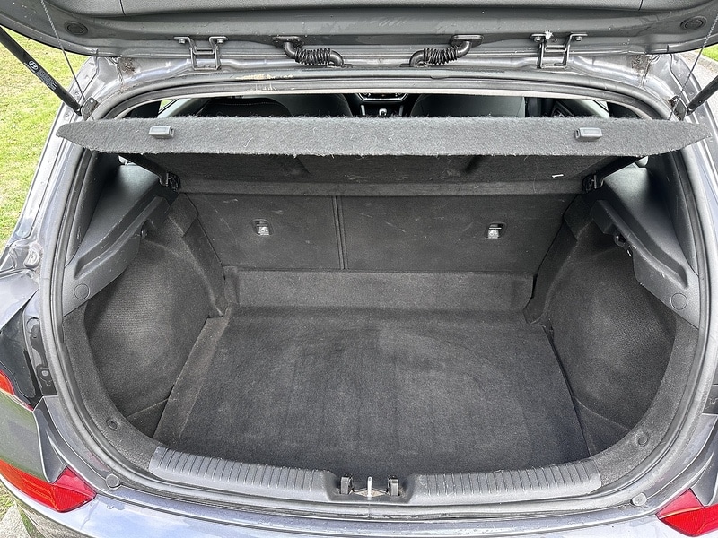 Used Hyundai i30 2017 for sale - 76232365: Photo 6