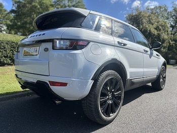 Used Land Rover Range Rover Evoque 2016 for sale - 76756872: Photo