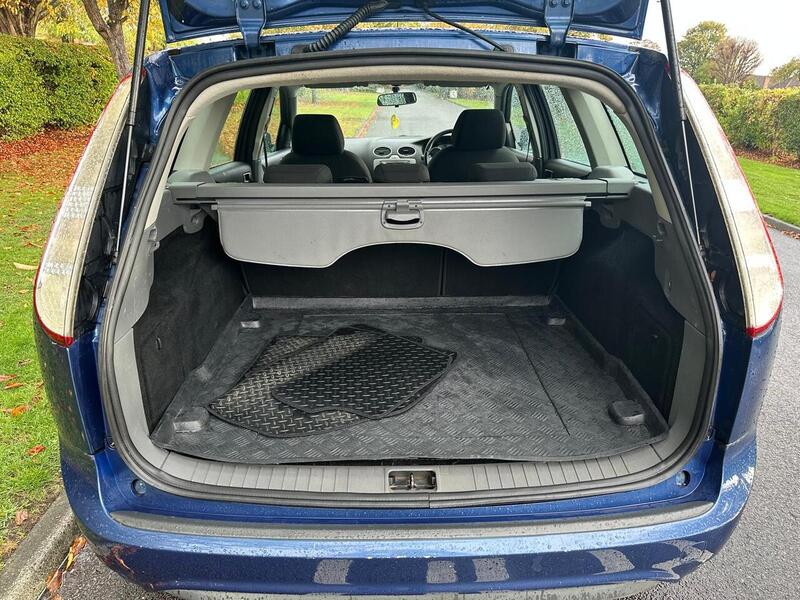 Used Ford Focus 2008 for sale - 76320077: Photo 9